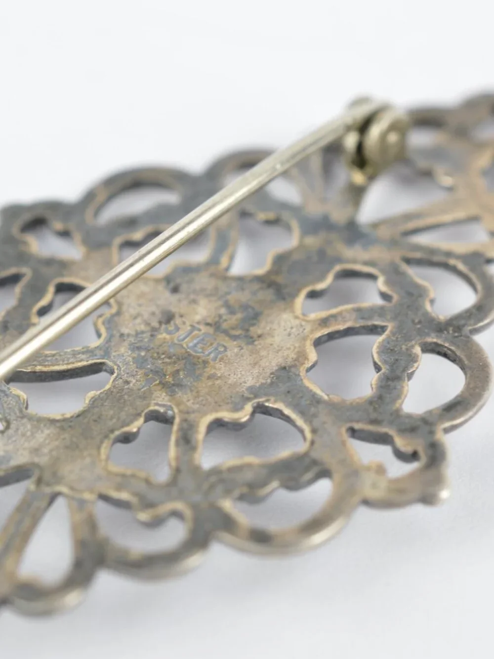 Vintage Sterling Silver Black Onyx Filigree Brooch Pin Victorian Revival 1.75